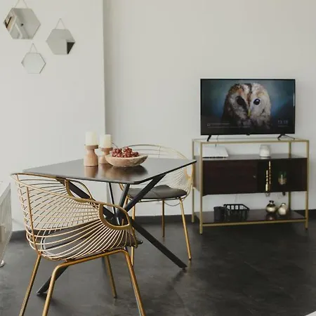 Hohes Apartment Mit Weitblick Ueber Augsburg Zewnętrze zdjęcie